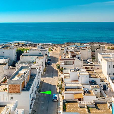 B&B Il Comandante A 100 M Dalla Spiaggia 托雷圣乔万尼乌 外观 照片